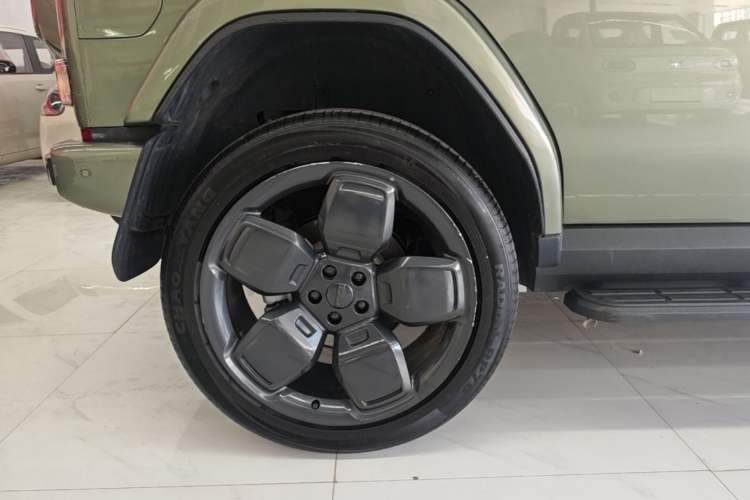 Used iCAR V23 2025 501 Four-Wheel Drive Intelligent Driving Version Right Rear Wheel Hub