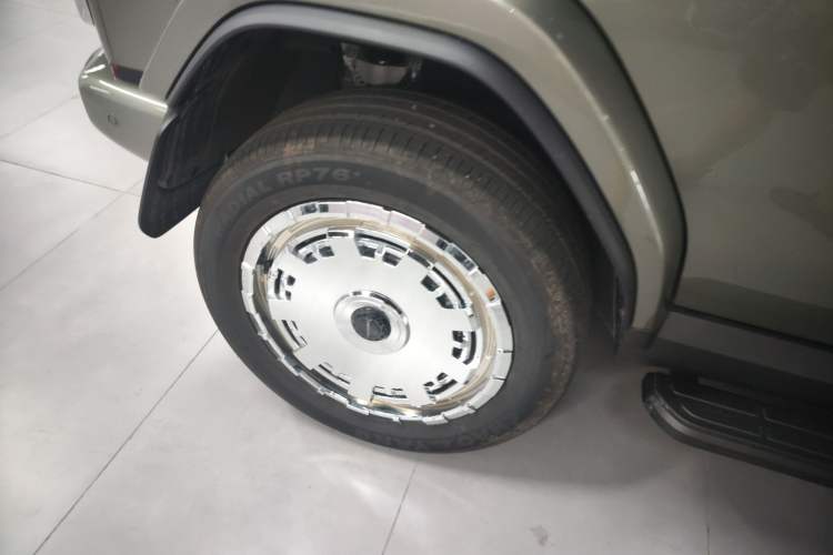 Used iCAR V23 2025 401 Two-Wheel Drive Intelligent Driving Version Right Rear Wheel Hub
