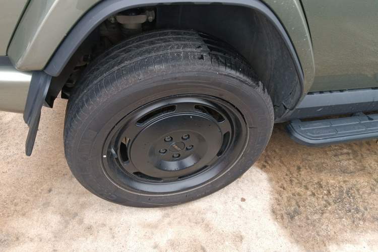 Used iCAR V23 2025 401 Two-Wheel Drive Advanced Edition Right Rear Wheel Hub