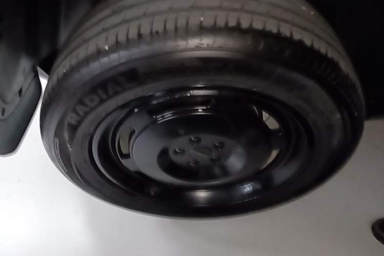 Used iCAR V23 2025 401 Two-Wheel Drive Advanced Edition Right Rear Wheel Hub