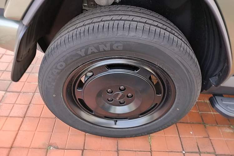 Used iCAR V23 2025 401 Two-Wheel Drive Intelligent Driving Version Right Rear Wheel Hub