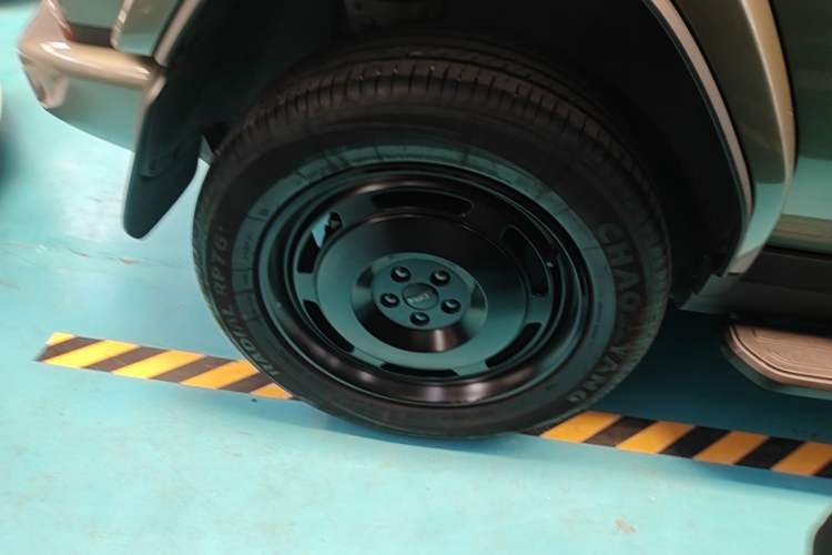 Used iCAR V23 2025 401 Two-Wheel Drive Advanced Edition Right Rear Wheel Hub