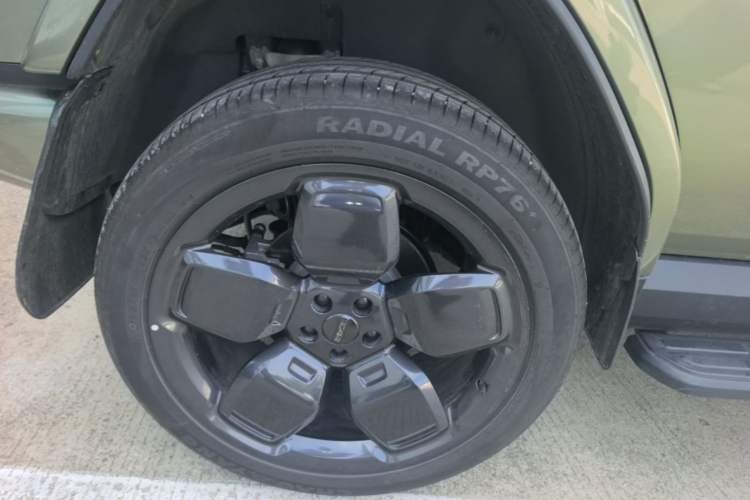 Used iCAR V23 2025 501 Four-Wheel Drive Advanced Version Right Rear Wheel Hub