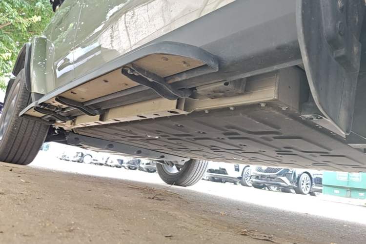 Used iCAR V23 2025 401 Two-Wheel Drive Intelligent Driving Version Right Side Sill