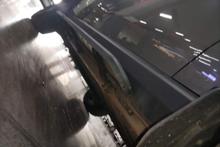 Used iCAR V23 2025 401 Two-Wheel Drive Advanced Edition Right Side Sill