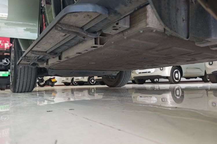 Used iCAR V23 2025 501 Four-Wheel Drive Intelligent Driving Version Right Side Sill