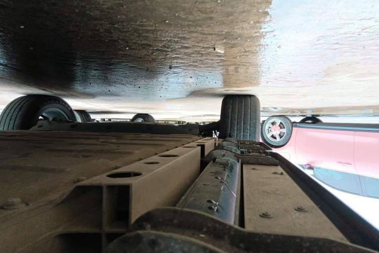 Used iCAR V23 2025 401 Two-Wheel Drive Advanced Edition Right Side Sill