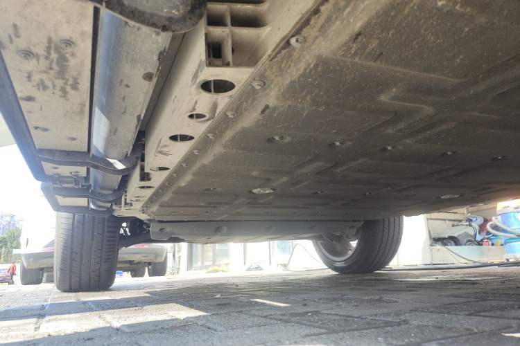 Used iCAR V23  Right Side Sill