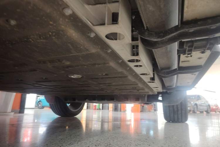 Used iCAR V23 2025 501 Four-Wheel Drive Intelligent Driving Version Right Side Sill