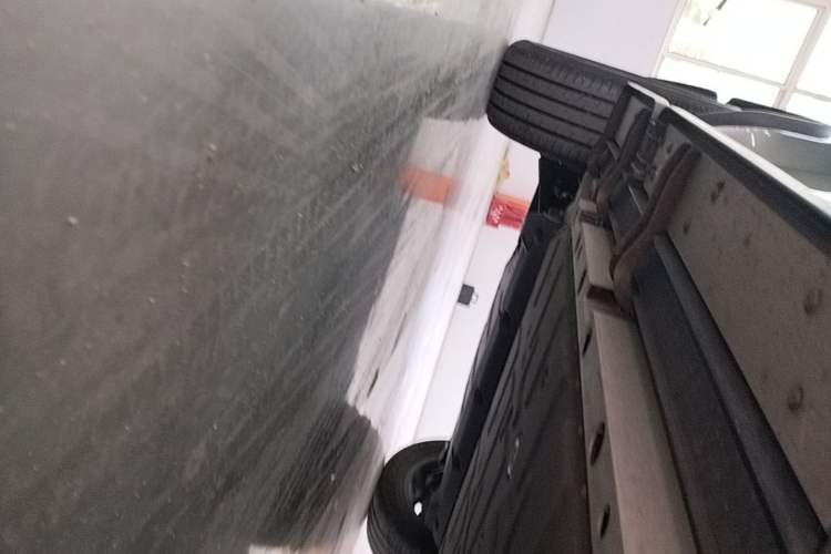 Used iCAR V23 2025 401 Two-Wheel Drive Intelligent Driving Version Right Side Sill