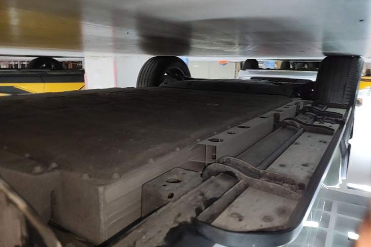 Used iCAR V23 2025 401 Two-Wheel Drive Intelligent Driving Version Right Side Sill