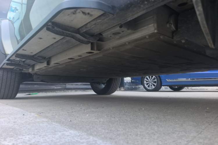 Used iCAR V23 2025 501 Four-Wheel Drive Advanced Version Right Side Sill