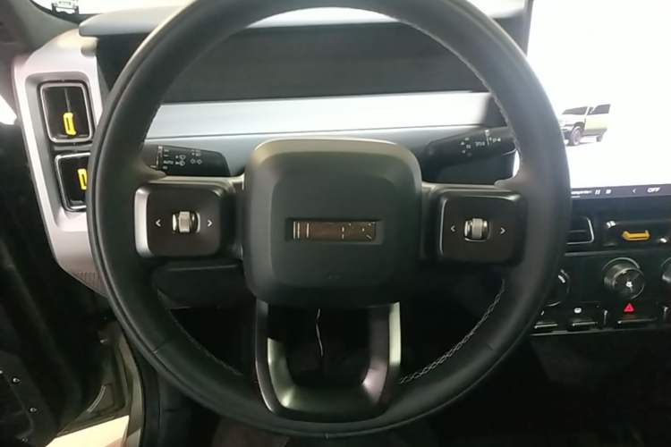 Used iCAR V23 2025 401 Two-Wheel Drive Advanced Edition Steering Wheel