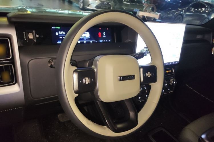 Used iCAR V23 2025 501 Four-Wheel Drive Intelligent Driving Version Steering Wheel