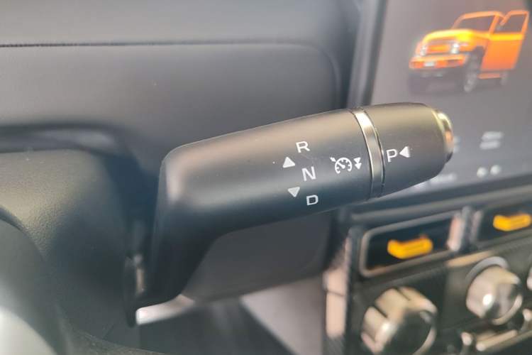 Used iCAR V23 2025 501 Four-Wheel Drive Intelligent Driving Version Gear Lever