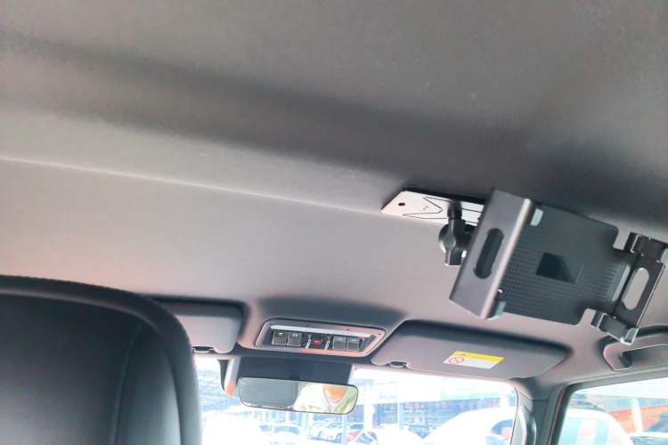 Used iCAR V23 2025 401 Two-Wheel Drive Intelligent Driving Version Headliner