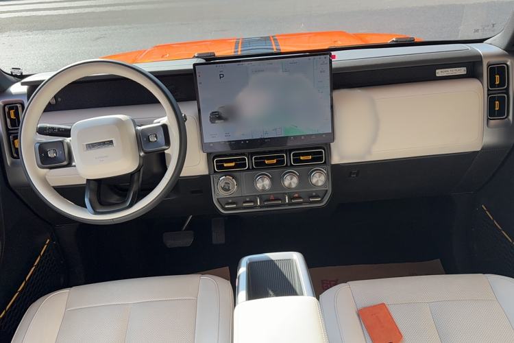 Used iCAR V23 2025 401 Two-Wheel Drive Intelligent Driving Version Interior 3