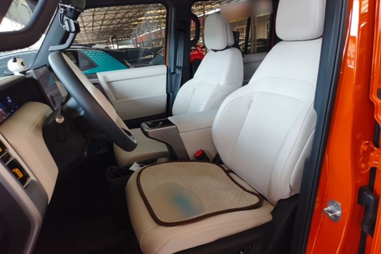 Used iCAR V23 2025 501 Four-Wheel Drive Advanced Version Left Front Seat
