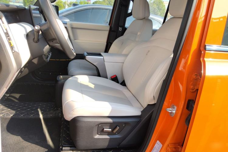 Used iCAR V23 2025 501 Four-Wheel Drive Intelligent Driving Version Left Front Seat