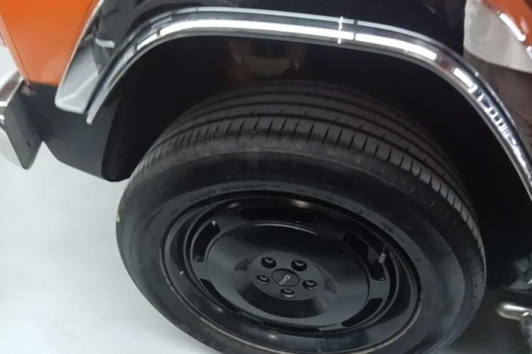 Used iCAR V23 2025 401 Two-Wheel Drive Advanced Edition Right Rear Wheel Hub
