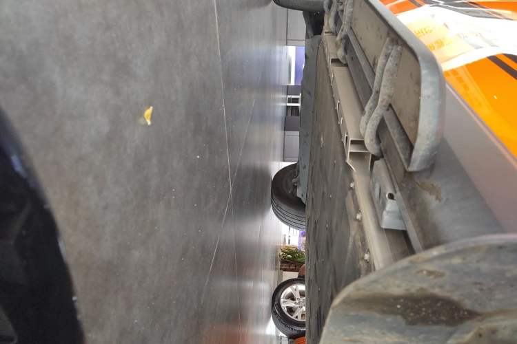 Used iCAR V23 2025 401 Two-Wheel Drive Intelligent Driving Version Right Side Sill