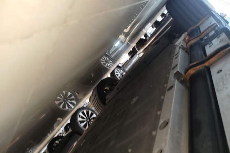 Used iCAR V23 2025 401 Two-Wheel Drive Intelligent Driving Version Right Side Sill