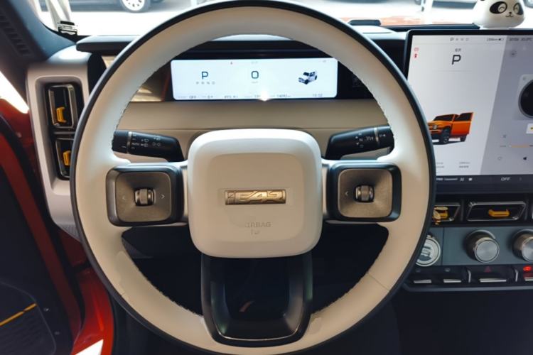 Used iCAR V23 2025 501 Four-Wheel Drive Advanced Version Steering Wheel