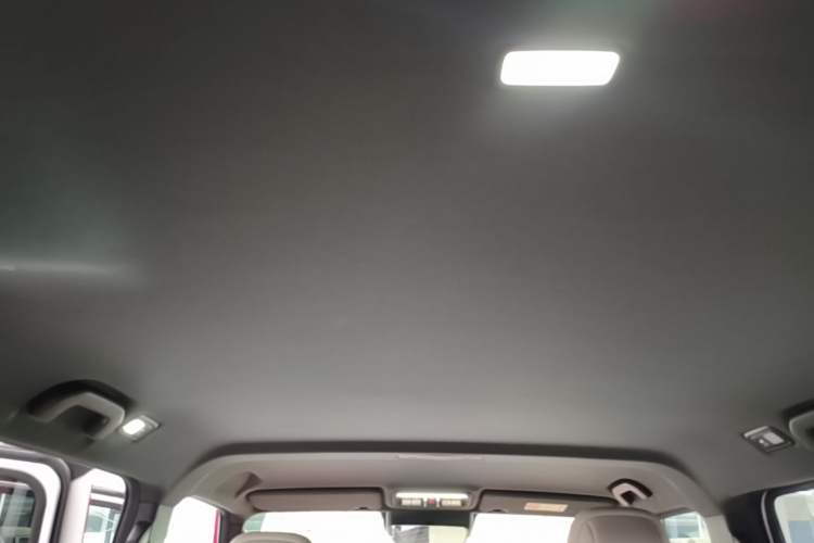 Used iCAR V23 2025 401 Two-Wheel Drive Advanced Edition Headliner
