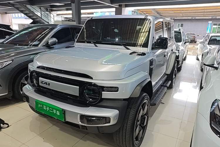 Used iCAR V23 2025 501 Four-Wheel Drive Intelligent Driving Version Guazi used car, China used car export, Used car for sale, Used  cars, Cheapest cars for sale