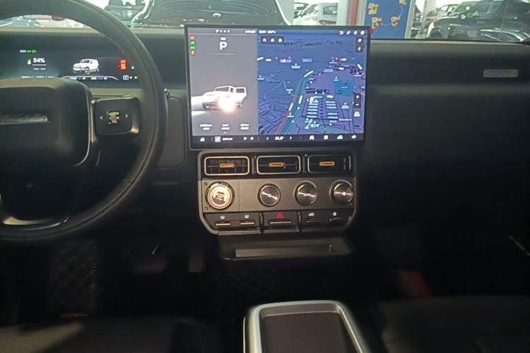 Used iCAR V23 2025 501 Four-Wheel Drive Intelligent Driving Version Audio And AC Panel
