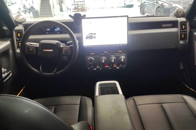 Used iCAR V23 2025 401 Two-Wheel Drive Advanced Edition Center Console