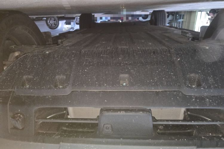 Used iCAR V23 2025 401 Two-Wheel Drive Intelligent Driving Version Chassis Front