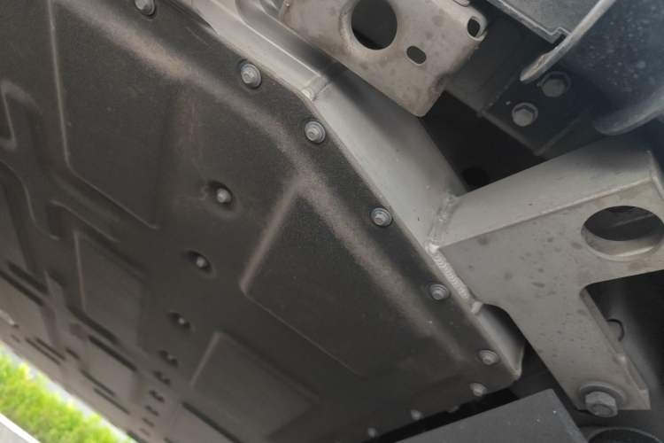 Used iCAR V23 2025 501 Four-Wheel Drive Intelligent Driving Version Chassis Rear Left