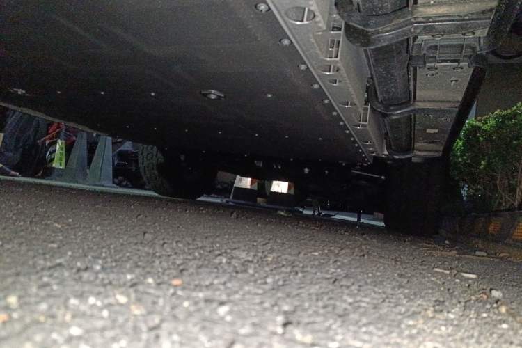 Used iCAR V23 2025 401 Two-Wheel Drive Intelligent Driving Version Chassis Rear Right