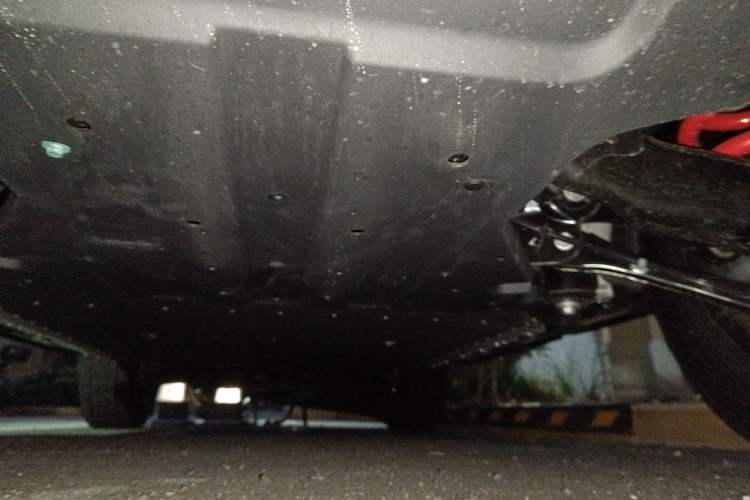 Used iCAR V23 2025 401 Two-Wheel Drive Intelligent Driving Version Chassis Rear