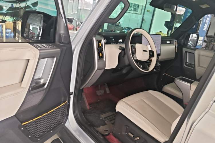 Used iCAR V23 2025 401 Two-Wheel Drive Intelligent Driving Version Driver Seat