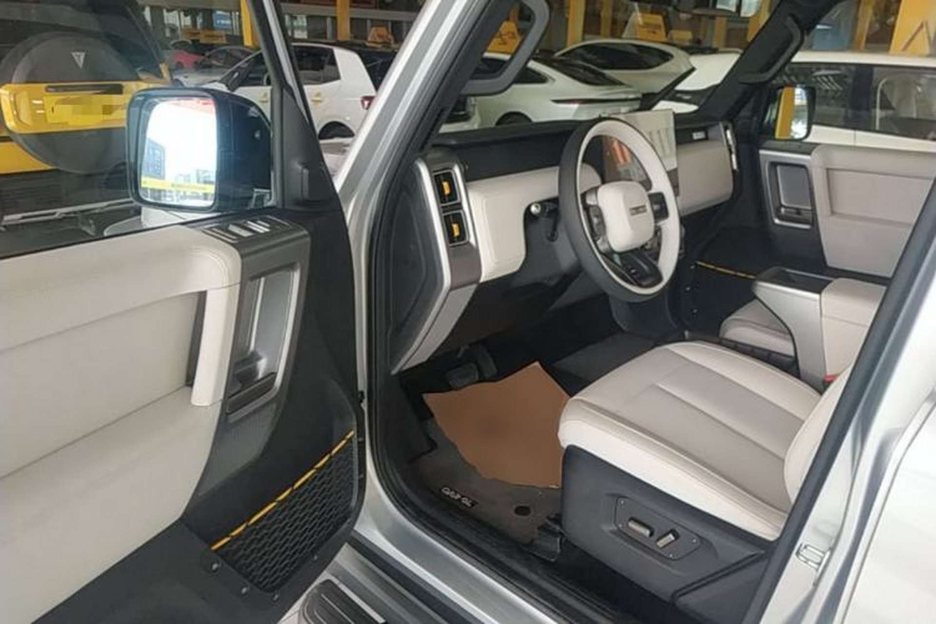 Used iCAR V23 2025 501 Four-Wheel Drive Advanced Version Driver Seat