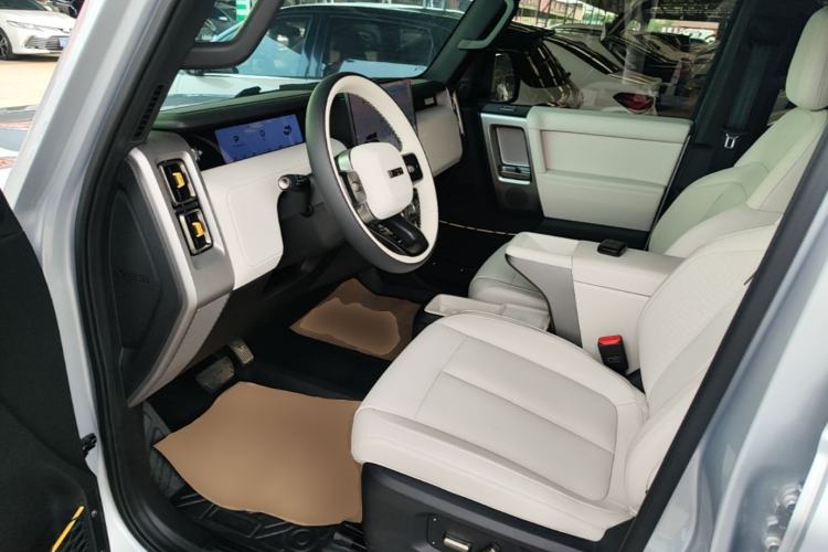 Used iCAR V23 2025 401 Two-Wheel Drive Intelligent Driving Version Driver Seat