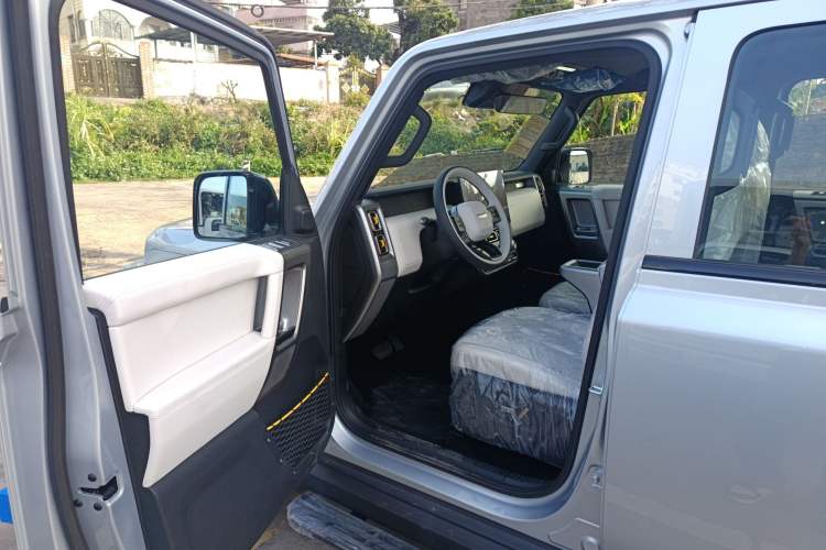 Used iCAR V23  Driver Seat