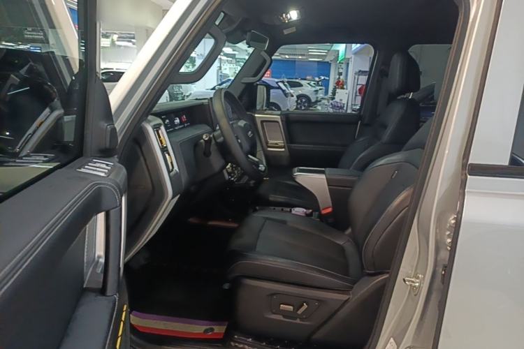 Used iCAR V23 2025 501 Four-Wheel Drive Intelligent Driving Version Driver Seat