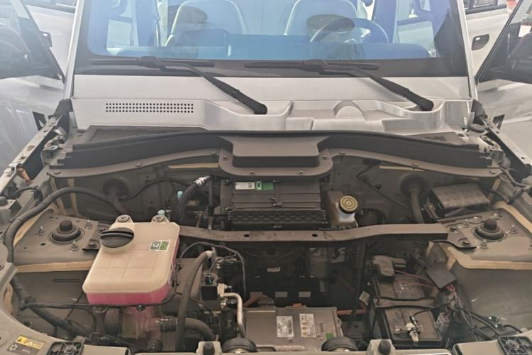 Used iCAR V23 2025 401 Two-Wheel Drive Intelligent Driving Version Engine Bay