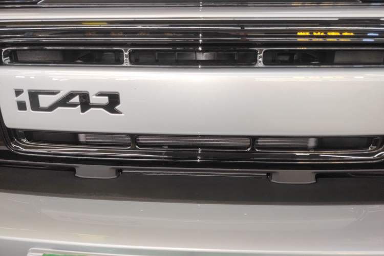 Used iCAR V23 2025 401 Two-Wheel Drive Advanced Edition Engine Bay