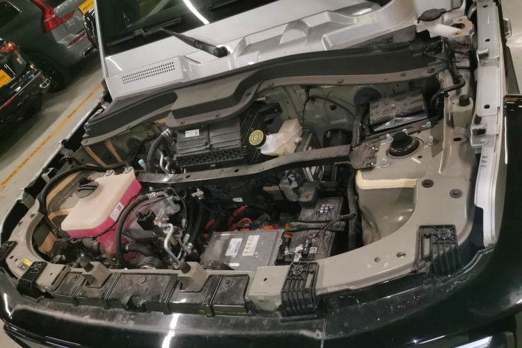 Used iCAR V23  Engine Bay