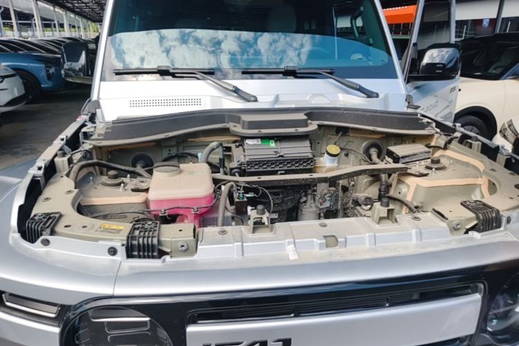 Used iCAR V23 2025 401 Two-Wheel Drive Advanced Edition Engine Bay