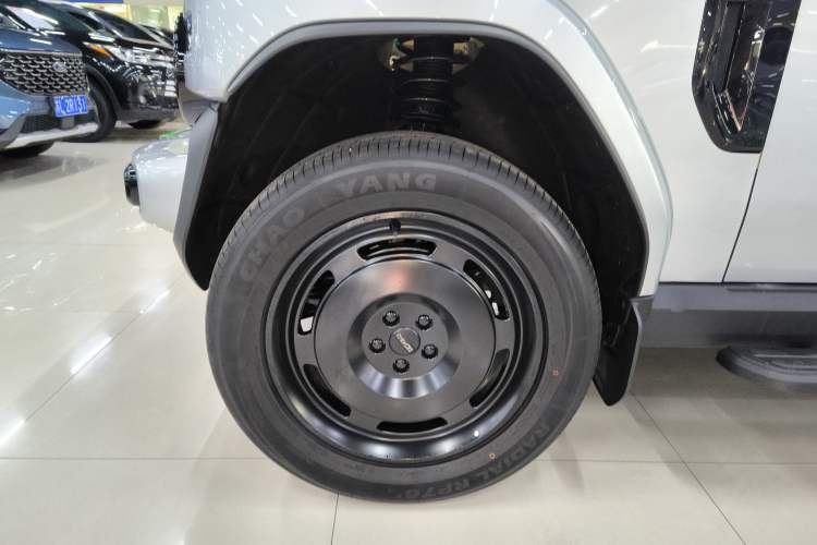Used iCAR V23 2025 401 Two-Wheel Drive Advanced Edition Exterior 2
