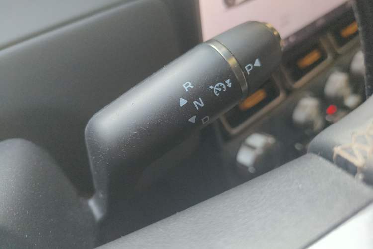 Used iCAR V23 2025 550 Two-Wheel Drive Intelligent Driving Version Gear Lever