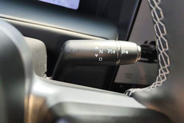 Used iCAR V23 2025 501 Four-Wheel Drive Advanced Version Gear Lever