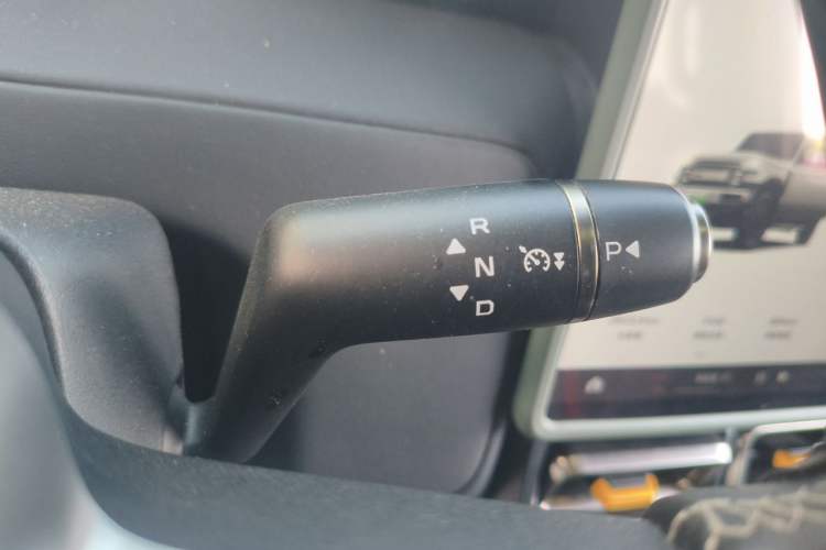 Used iCAR V23 2025 401 Two-Wheel Drive Intelligent Driving Version Gear Lever