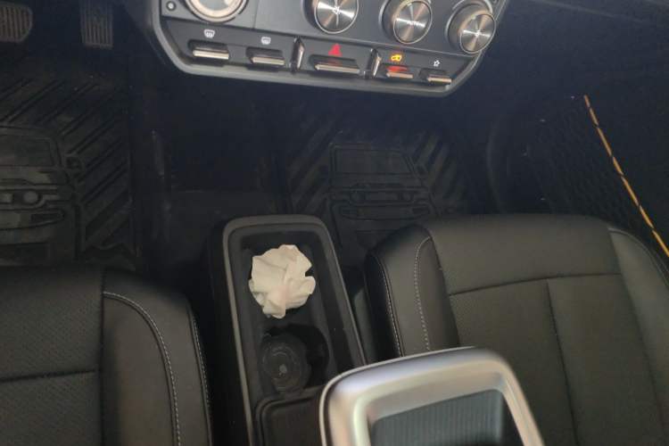 Used iCAR V23 2025 501 Four-Wheel Drive Advanced Version Gear Lever