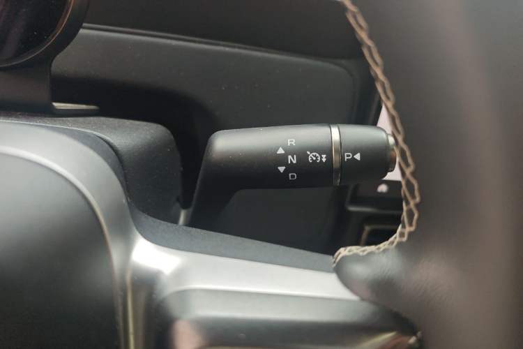 Used iCAR V23 2025 501 Four-Wheel Drive Intelligent Driving Version Gear Lever